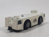 Welly No. 9513 JAL Japanese Airlines Airport Ground Support Airplane Towing Vehicle White Die Cast Toy Car Vehicle