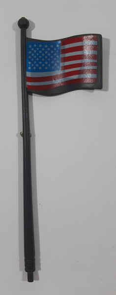 Vintage 1983 G.I. Joe Headquarters American Flag Pole 5 1/2" Tall Grey Plastic Toy Accessory