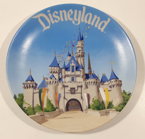 Disneyland Walt Disney World 6 1/2" Porcelain Collector Plate