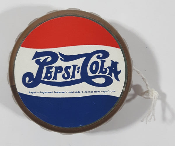 1992 Imperial Pepsi Cola Bottle Cap Shaped Yoyo Toy